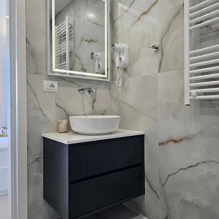 Ares Beachfront Luxury 3*