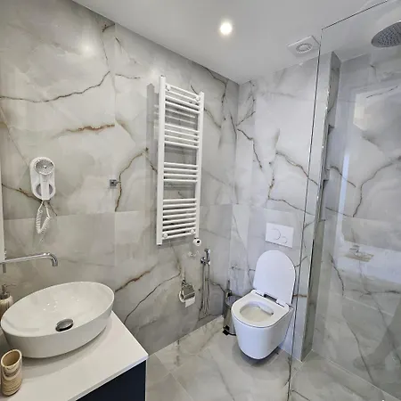 Ares Beachfront Luxury Penzion