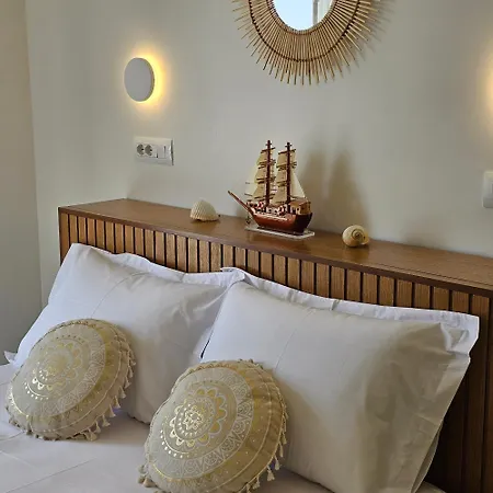 Penzion Ares Beachfront Luxury Sarandë