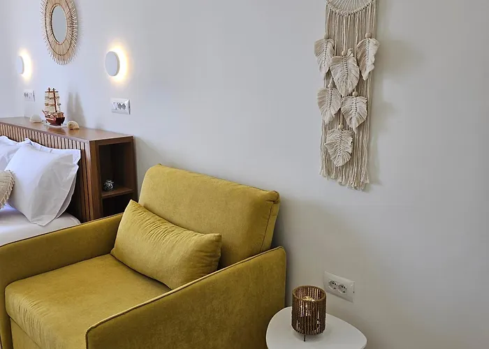 Ares Beachfront Luxury Pensionat Sarandë
