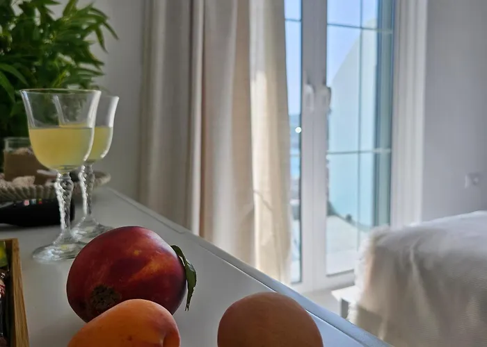 Pensionat Ares Beachfront Luxury 3*