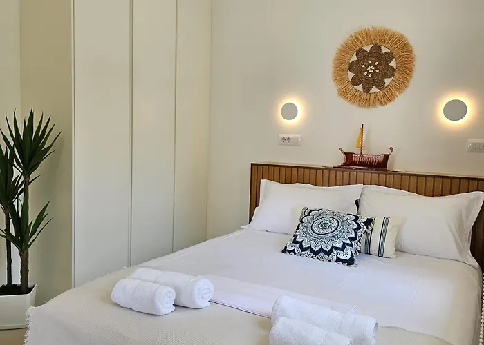 Ares Beachfront Luxury 3*