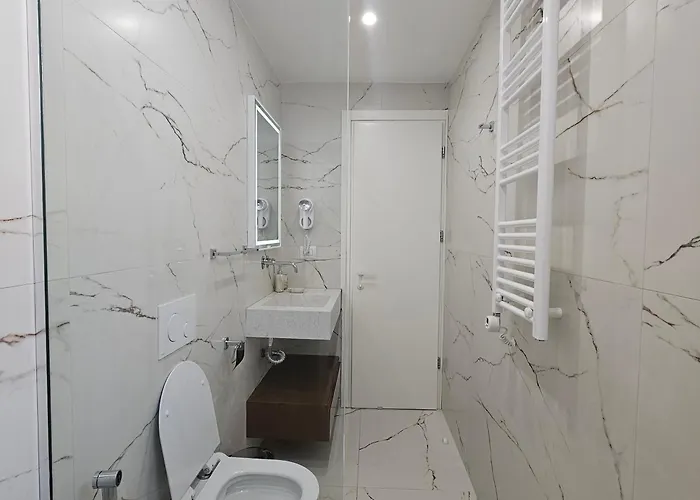 Pensionat Ares Beachfront Luxury 3*