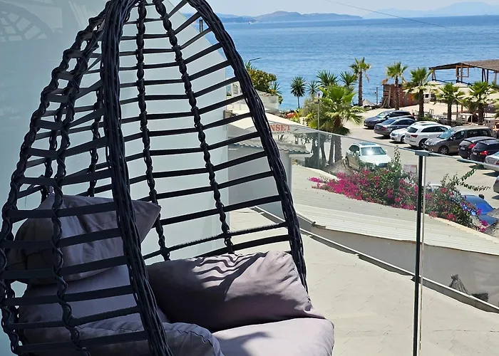Pensionat Ares Beachfront Luxury