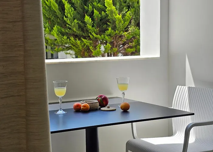 Ares Beachfront Luxury Sarandë