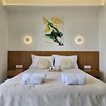 Ares Beachfront Luxury Penzion