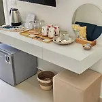 Ares Beachfront Luxury Sarandë