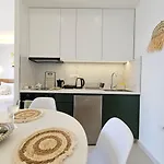 Ares Beachfront Luxury Penzion