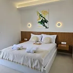 Ares Beachfront Luxury Penzion
