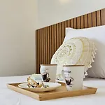 Ares Beachfront Luxury Penzion Sarandë