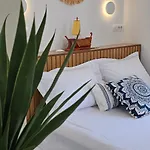 Ares Beachfront Luxury 3*