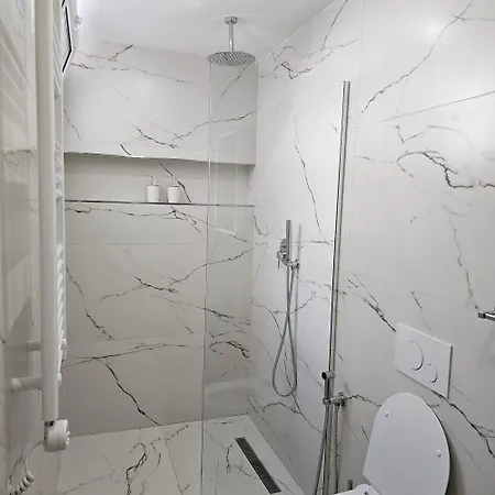 Ares Beachfront Luxury Sarande