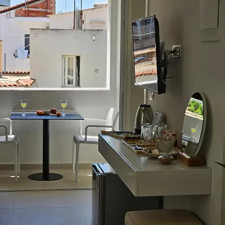 Ares Beachfront Luxury 3*