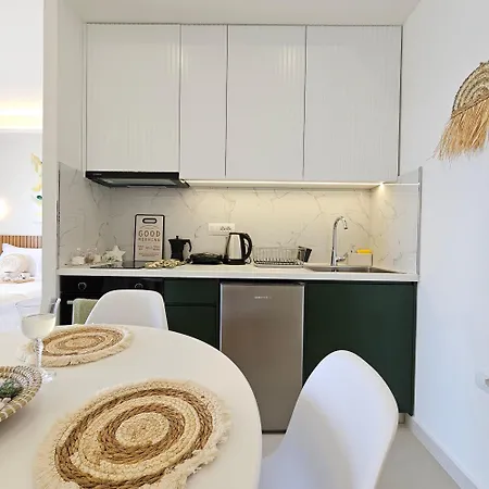 Ares Beachfront Luxury Guest house