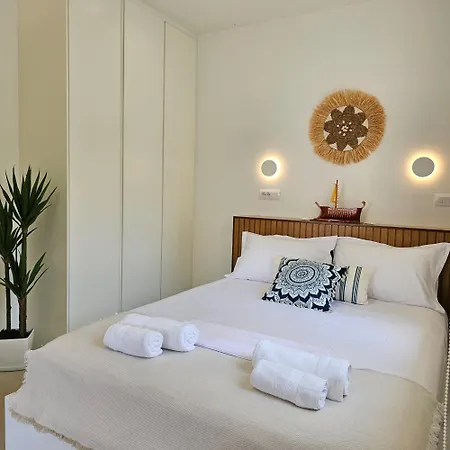 Ares Beachfront Luxury 3*