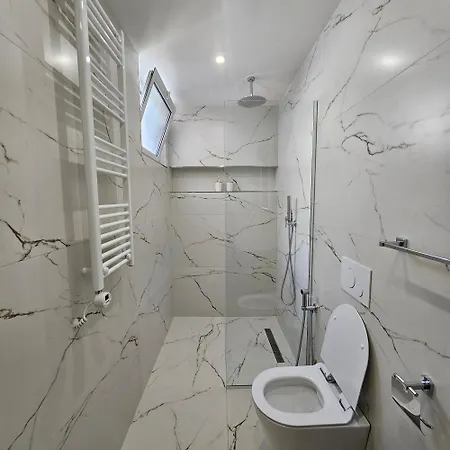 Ares Beachfront Luxury Guest house